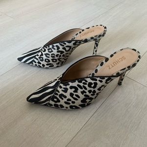 Schutz Shoes heels size 38 Europe animal print